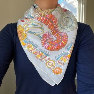 Hermēs Silk Scarf Carre 90